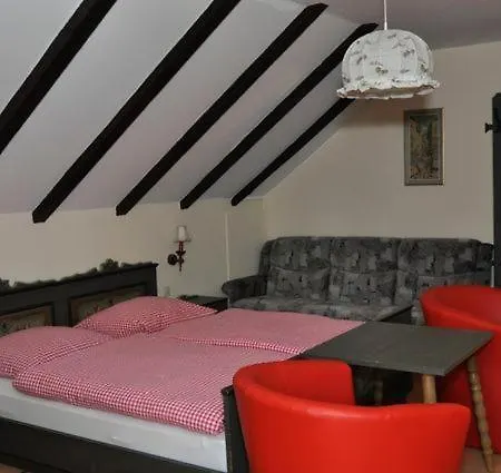 Hotel-restaurant Johanniskreuz Hotel Trippstadt