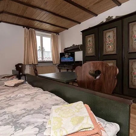 Hotel-restaurant Johanniskreuz Hotel Trippstadt