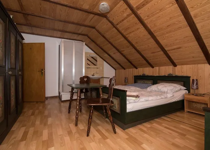 Hotel-restaurant Johanniskreuz 호텔 트립스타트