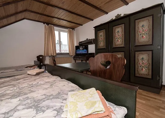 Hotel-restaurant Johanniskreuz 호텔 트립스타트